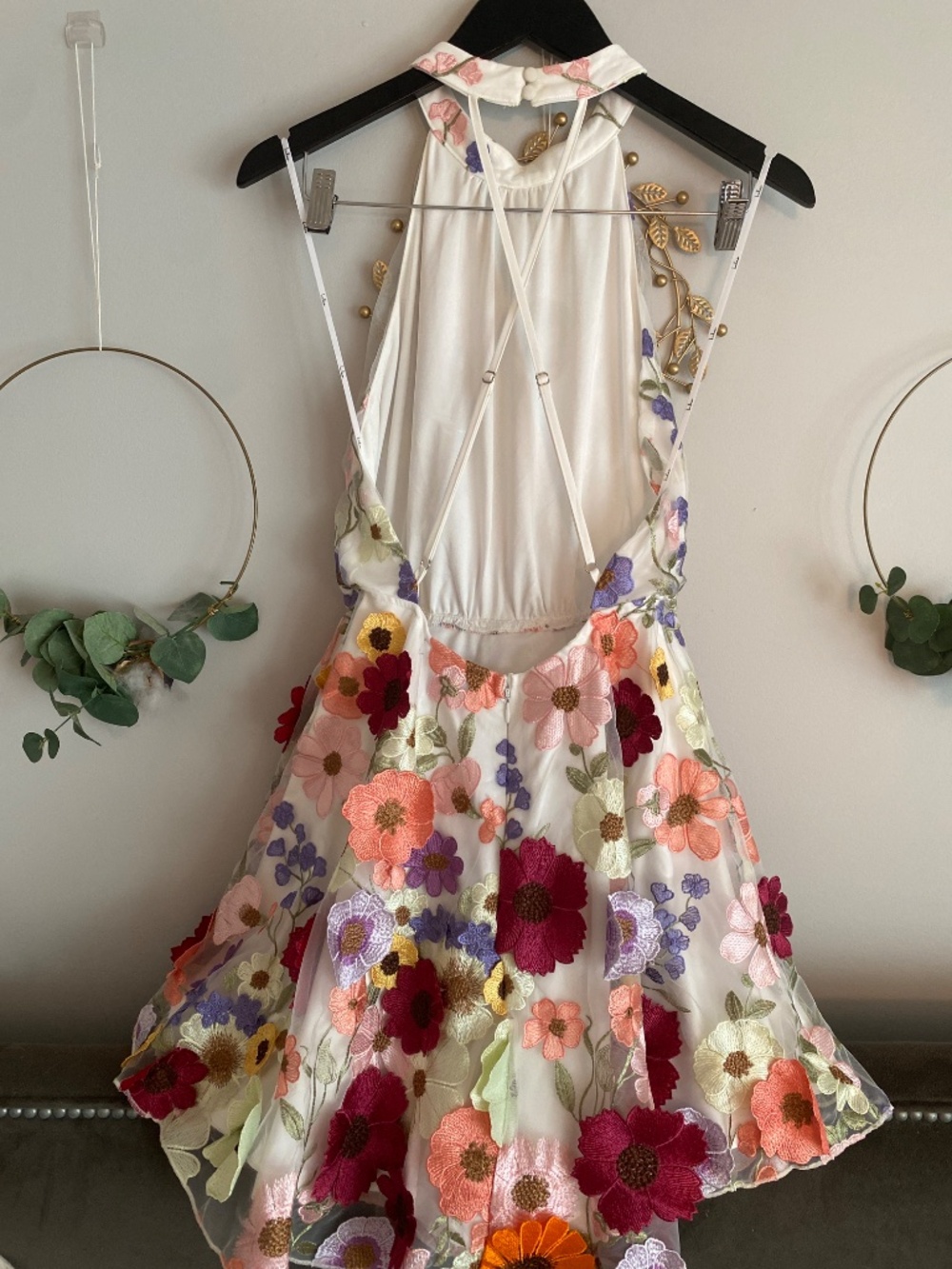 Blooming Bliss Ivory 3D Floral Embroidered Halter Mini Dress Size small - Picture 9 of 11